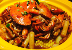  多家食品店鋪出現問題，食品安全如何保障？